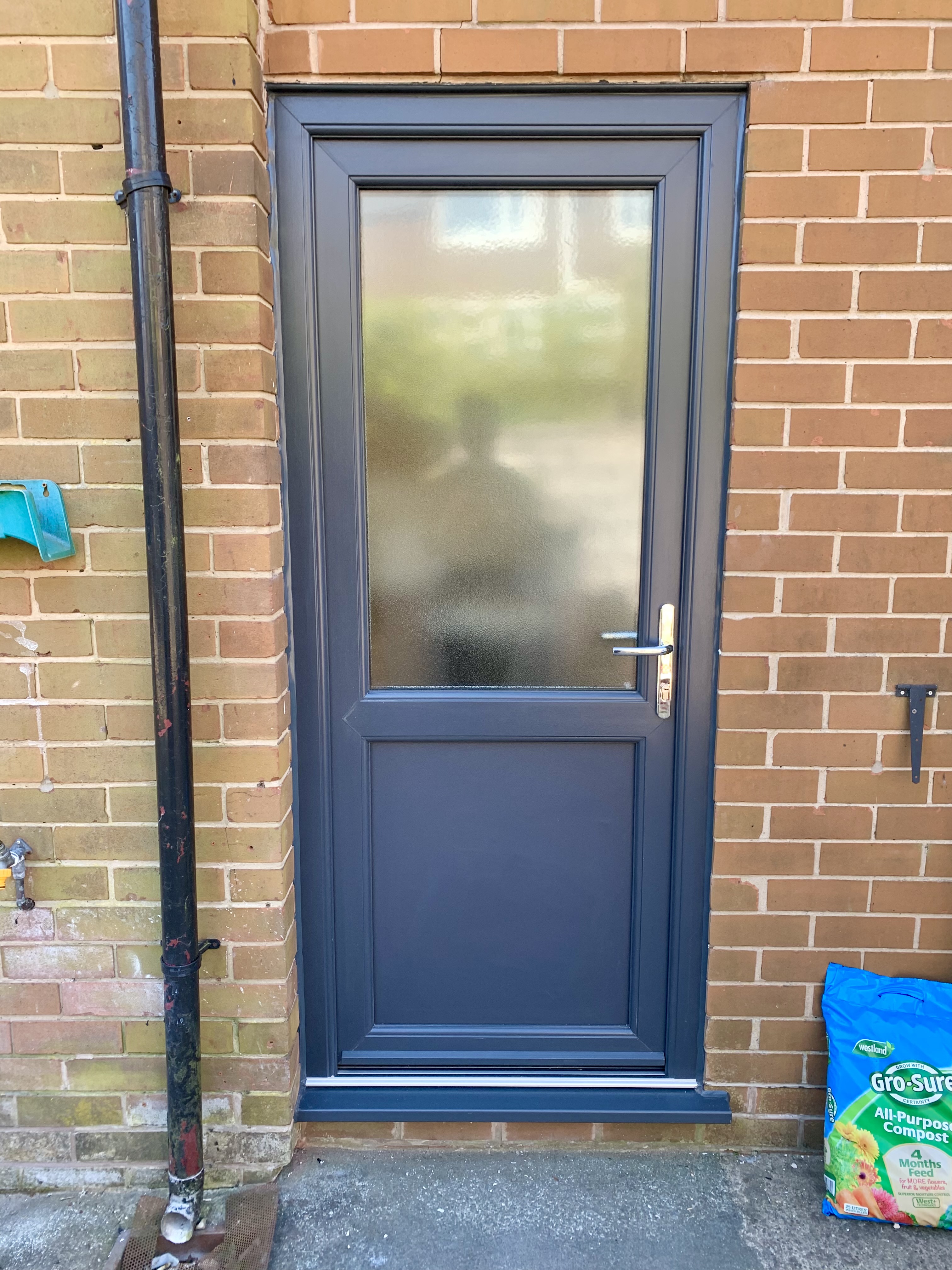 Anthracite grey PVC Mid-rail back door
